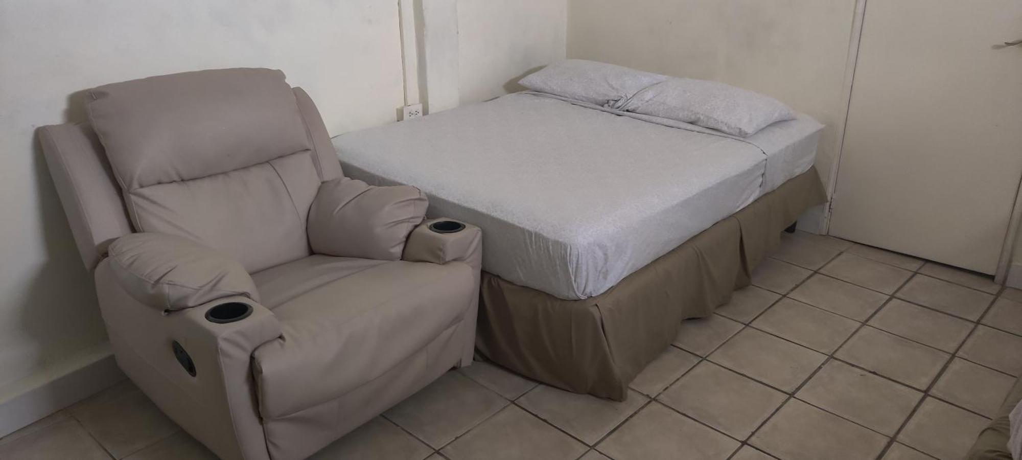 Bed and Breakfast Woodbrook On The Avenue Port of Spain Экстерьер фото