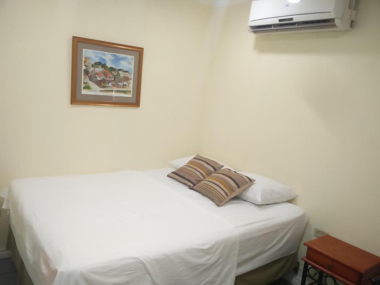 Bed and Breakfast Woodbrook On The Avenue Port of Spain Экстерьер фото