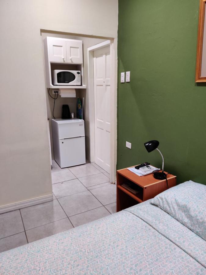 Bed and Breakfast Woodbrook On The Avenue Port of Spain Экстерьер фото