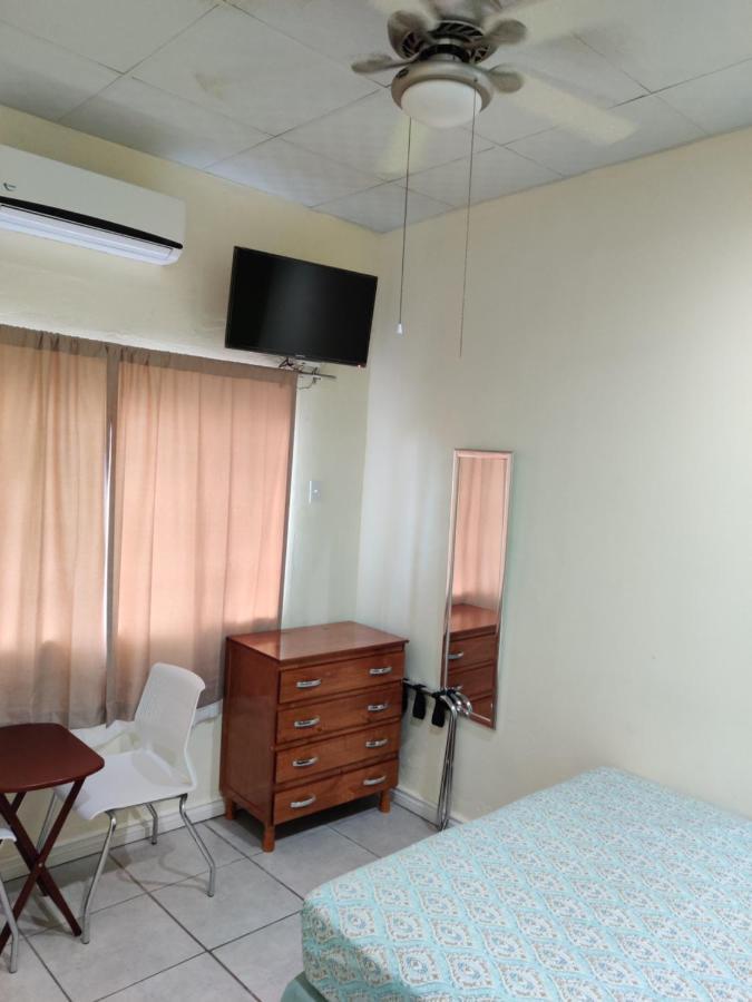 Bed and Breakfast Woodbrook On The Avenue Port of Spain Экстерьер фото
