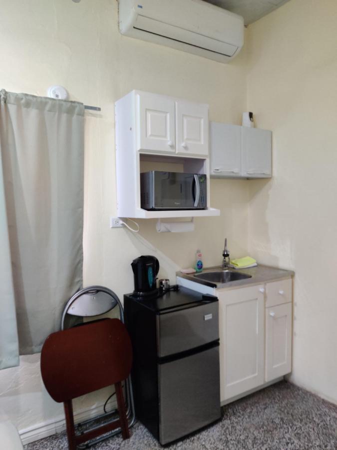 Bed and Breakfast Woodbrook On The Avenue Port of Spain Экстерьер фото